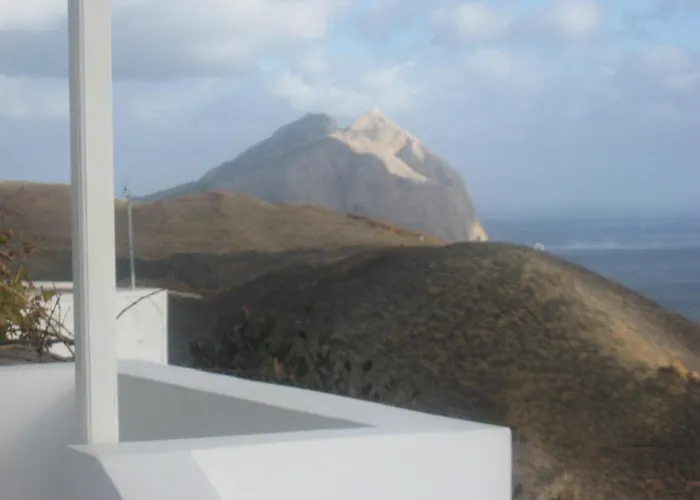 Maki House * Ανάφη